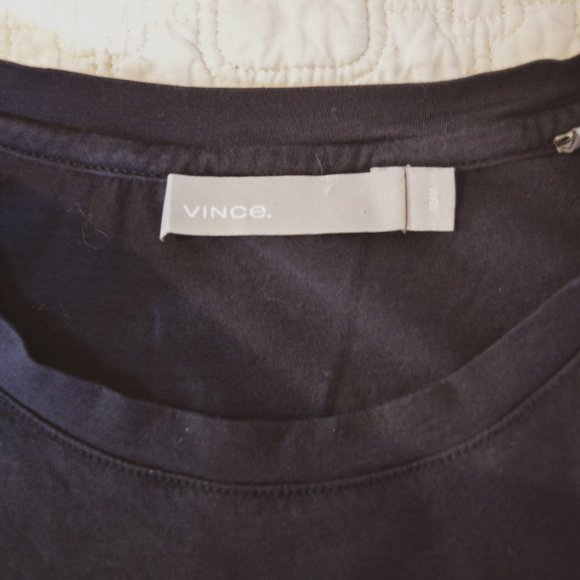 Navy T-shirt - Picture 3 of 3